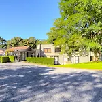 酒店 Logis Des Acacias Lille En Ferrain, Restaurant L'acacias Gourmand 3*