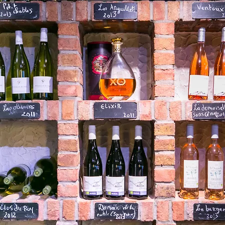 Logis Des Acacias Lille En Ferrain, Restaurant L'acacias Gourmand ヌーヴィル・アン・フェラン
