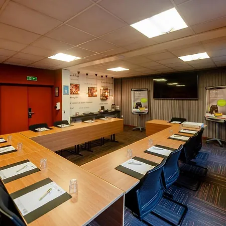 Hotel Logis Restaurant Des Acacias Lille Tourcoing Neuville-en-Ferrain