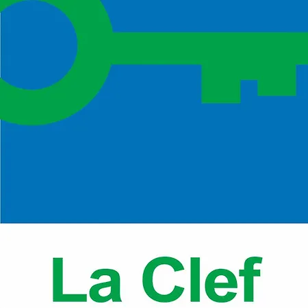 Hotell Logis Restaurant Des Acacias Lille En Ferrain 3*