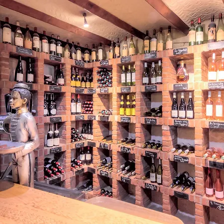 Logis Des Acacias Lille En Ferrain, Restaurant L'acacias Gourmand 3*