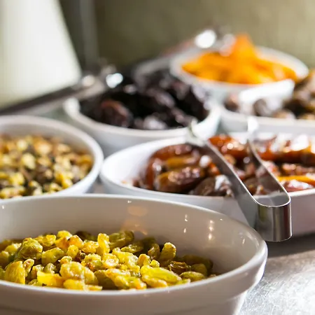 Logis Des Acacias Lille En Ferrain, Restaurant L'acacias Gourmand Hotell 3*