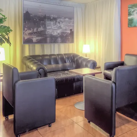 Logis Des Acacias Lille En Ferrain, Restaurant L'acacias Gourmand