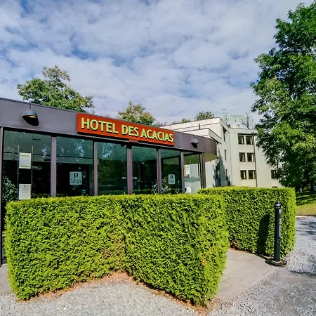 Logis Des Acacias Lille En Ferrain, Restaurant L'acacias Gourmand 3* נוביל-אן-פרה