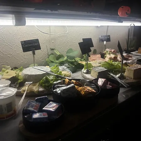 酒店 Logis Des Acacias Lille En Ferrain, Restaurant L'acacias Gourmand 诺伊维尔恩费莱恩