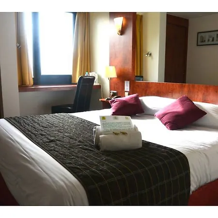 Logis Restaurant Des Acacias Lille Tourcoing Hotel