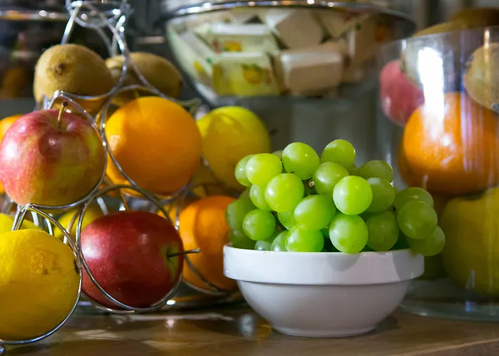 酒店 Logis Des Acacias Lille En Ferrain, Restaurant L'acacias Gourmand 诺伊维尔恩费莱恩