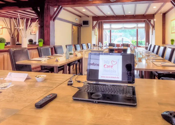 酒店 Logis Des Acacias Lille En Ferrain, Restaurant L'acacias Gourmand 3*