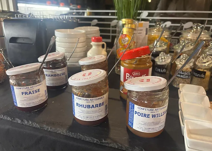 酒店 Logis Des Acacias Lille En Ferrain, Restaurant L'acacias Gourmand 3*